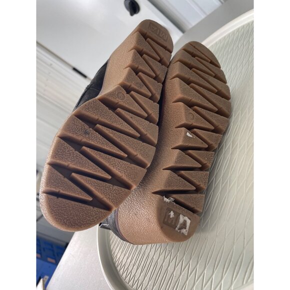 Mia Grant Wedge Boots Size 9 Lace Up Faux Leather Rugged Outsole Platform Grunge - Picture 5 of 8